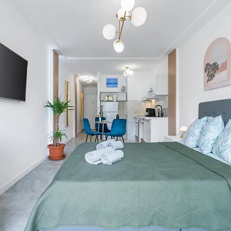 Elegant Studio Avec Terrasse Proche Mer Tramway Nice Exterior photo