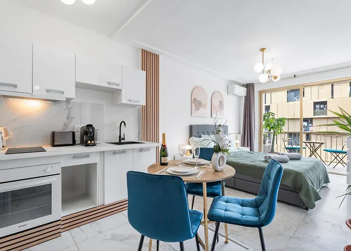 Elegant Studio Avec Terrasse Proche Mer Tramway